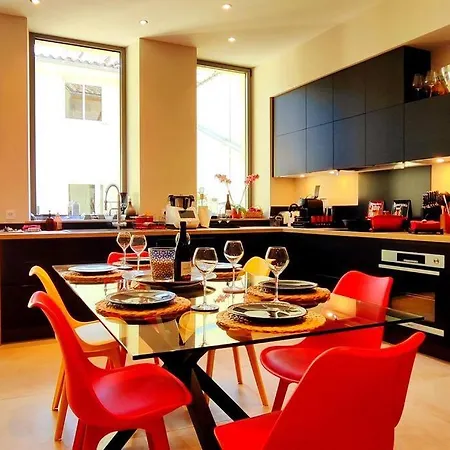 My Conciergerie By Lv - Le Prince De - Grande Maison 3 Chambres Plein Centre Ville Avec Cour Interieure * Cognac